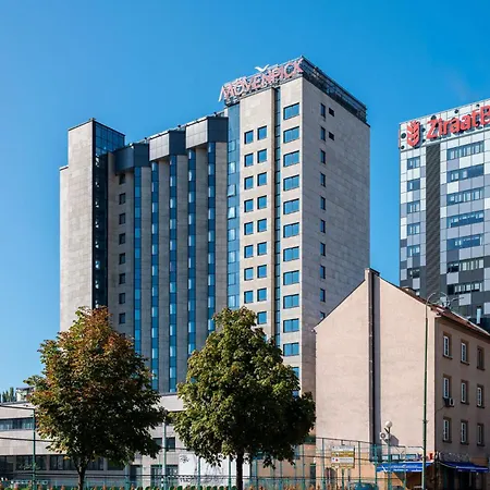 Hotel Movenpick 4*