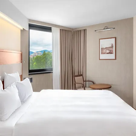 Movenpick Szálloda 4*