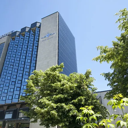 Szálloda Movenpick 4*