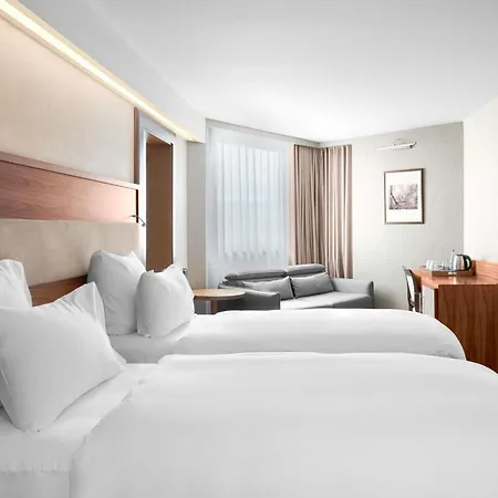 Movenpick 4*