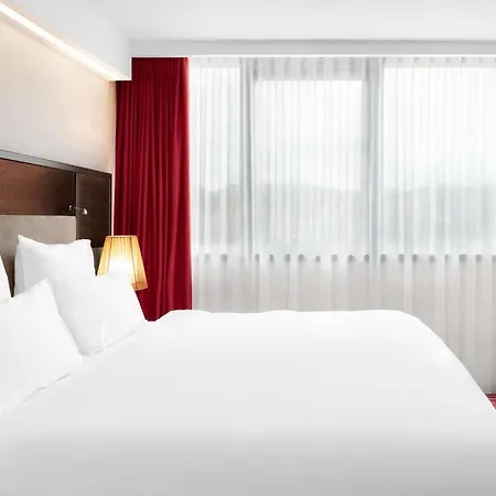 Szálloda Movenpick 4*