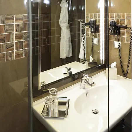 Movenpick 4* 塞拉耶佛