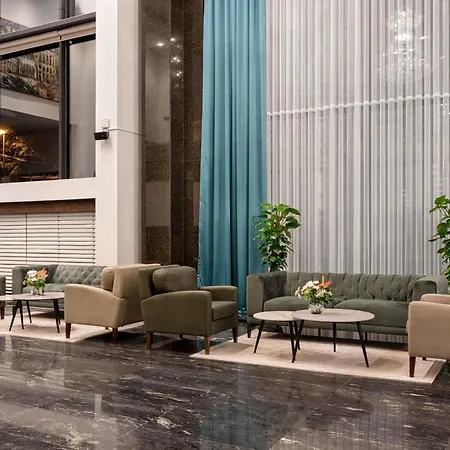 Movenpick Hotel 4*