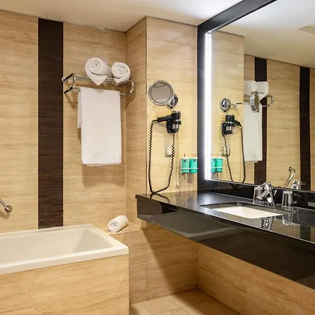 Movenpick 4*