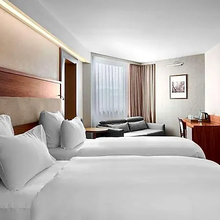 Movenpick 4*