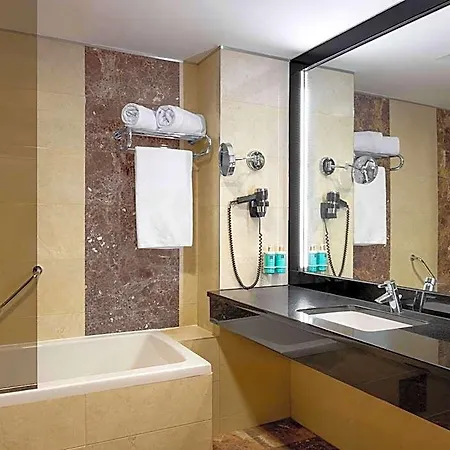 Movenpick מלון