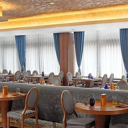 Movenpick מלון
