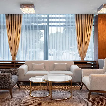 Movenpick 4* 塞拉耶佛